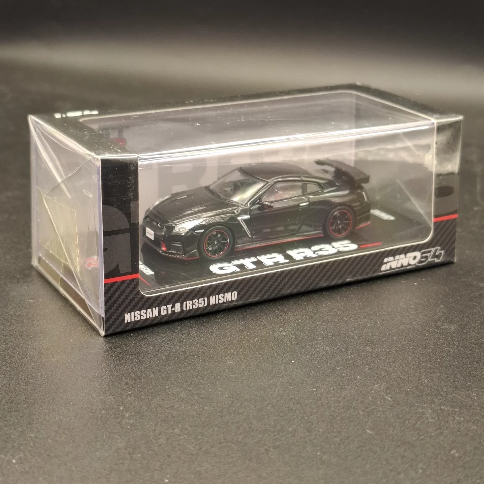 Inno Models INNO64 Nissan GT-R (R35) NISMO